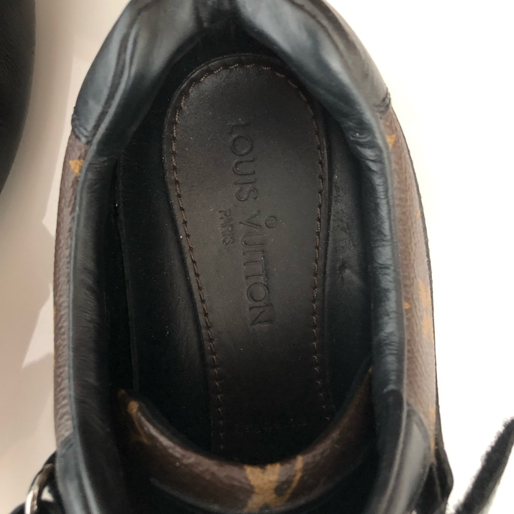 Louis Vuitton mens sneaker - Picture 6 of 7